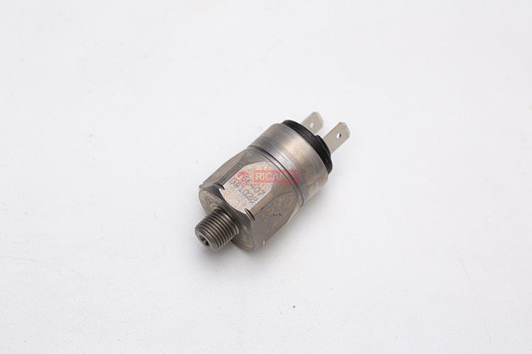 rc000168941-02.jpg